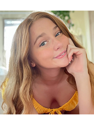 Dating girl Ukraine Leela