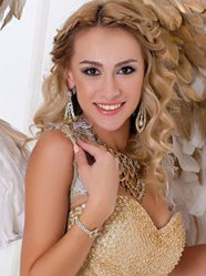 Beautiful girl Ukraine Alisa