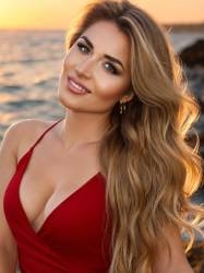 Ukrainian bride Elena