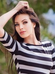 Addresses hot Ukraine women Olena