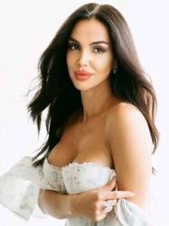 Addresses hot Ukraine women Yaroslava