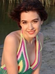 Beautiful single Ukraine woman Arina