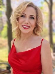 Beautiful single Ukraine woman Nina