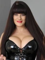 Beautiful single Ukraine woman Yulia