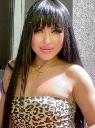 Addresses hot Ukraine women Yuliia