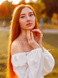 Addresses hot Ukraine women Alina