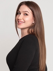 Dating foreign woman Yulia