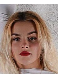 Addresses hot Ukraine women Dariia