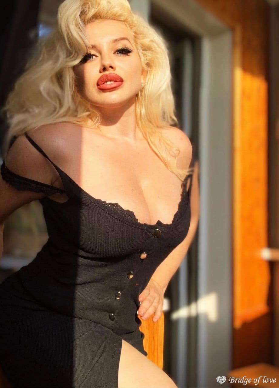 Yulia